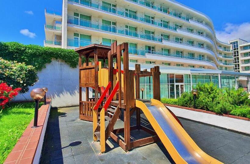 בית מלון כפרי Festa Panorama