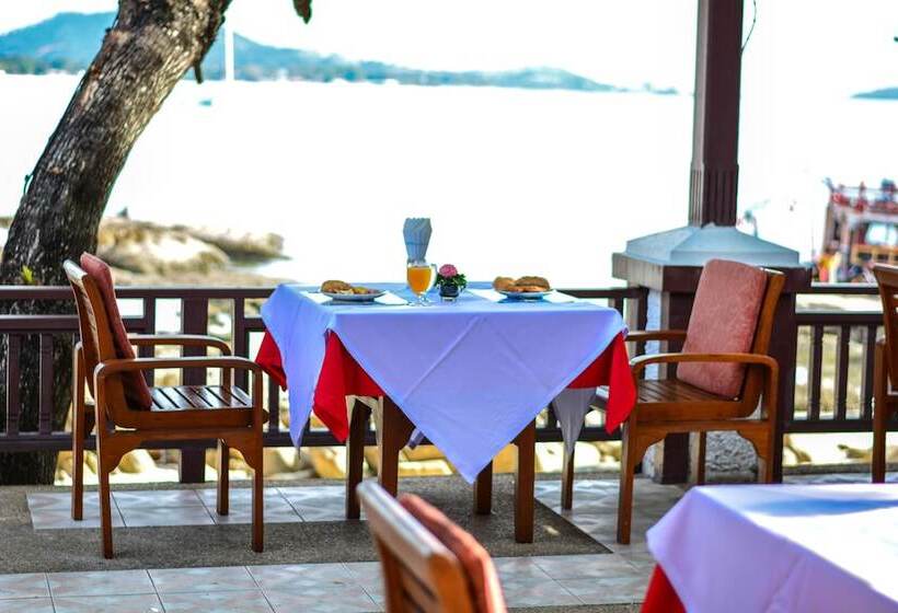 فندق First Bungalow Beach Resort