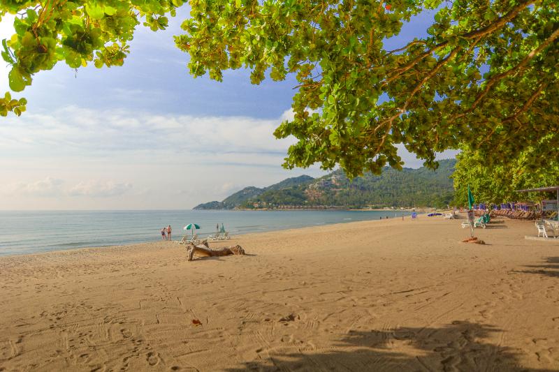 فندق First Bungalow Beach Resort