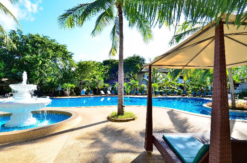 فندق First Bungalow Beach Resort