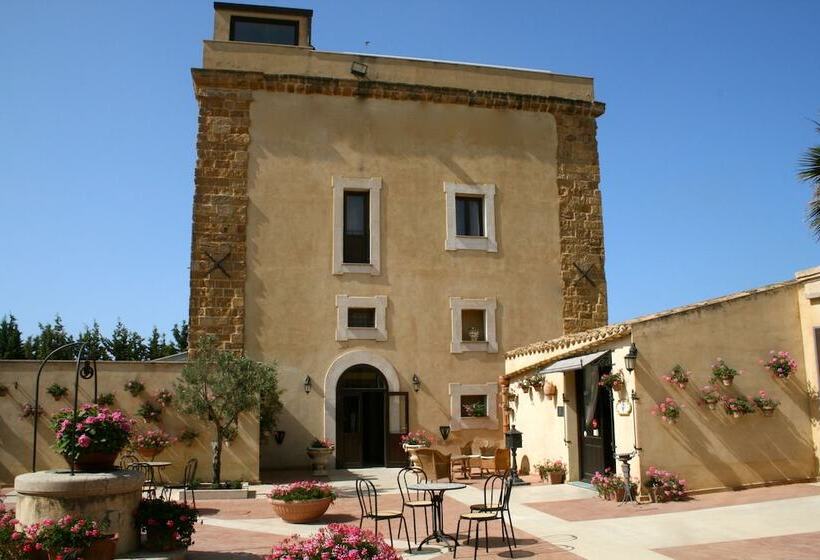 Отель Foresteria Baglio Della Luna