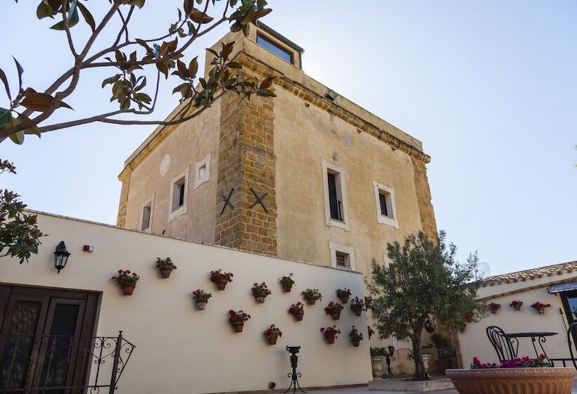 Отель Foresteria Baglio Della Luna