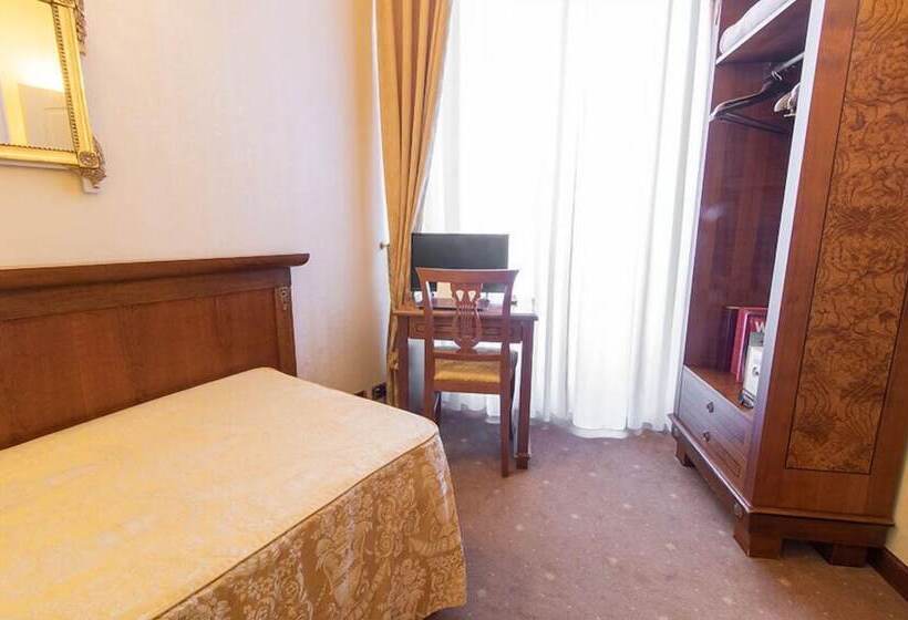 בית מלון כפרי Hosianum Palace