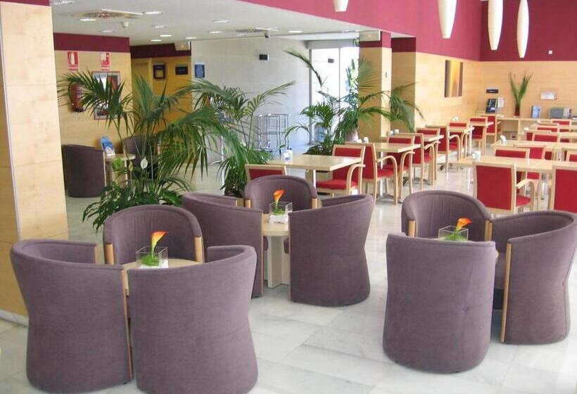 هتل Holiday Inn Express Madrid Alcorcón, An Ihg