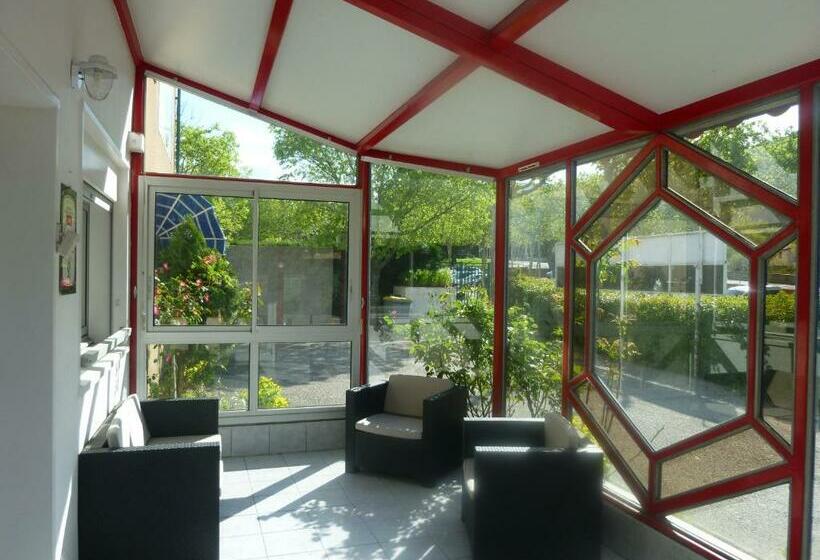 Отель Hôtel Hexagone