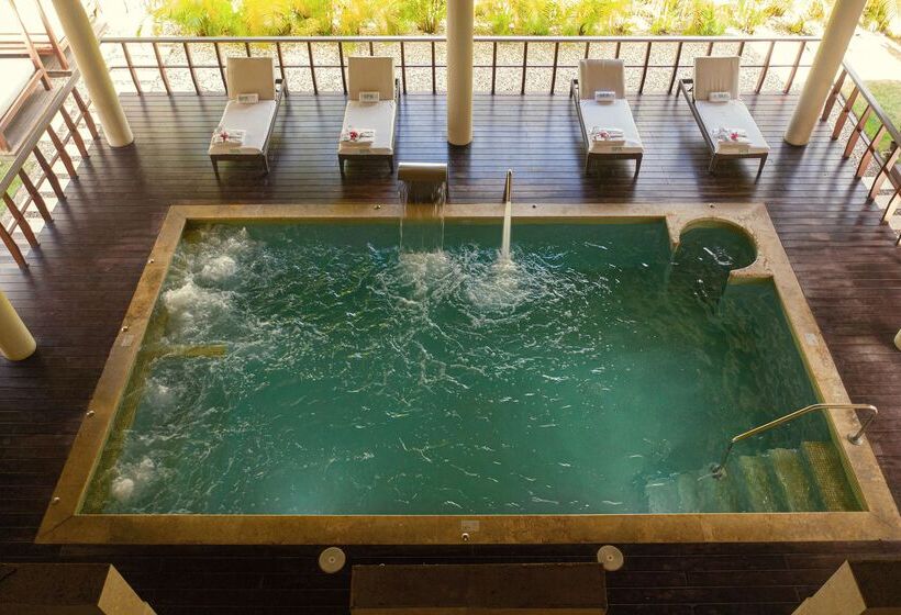 فندق Iberostar Waves Costa Dorada