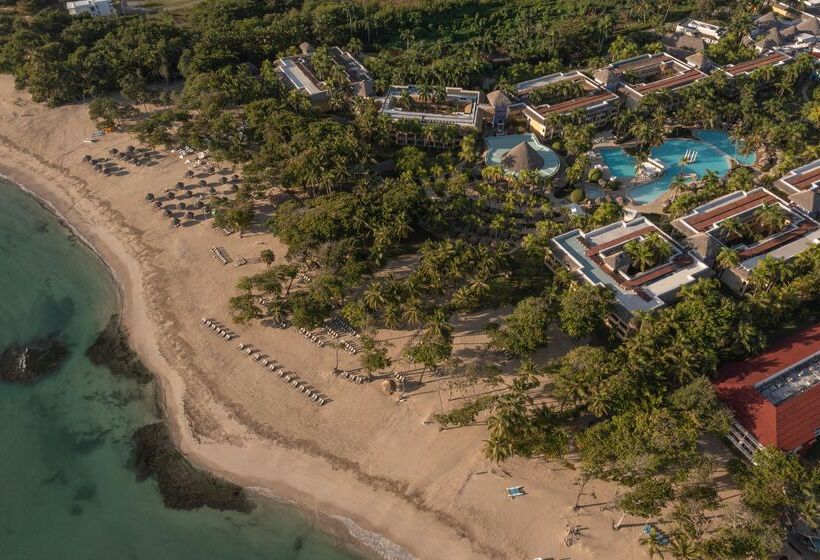 فندق Iberostar Waves Costa Dorada