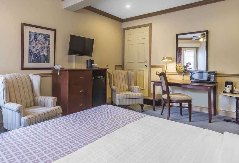 Inn On The Lake, Ascend Hotel Collection