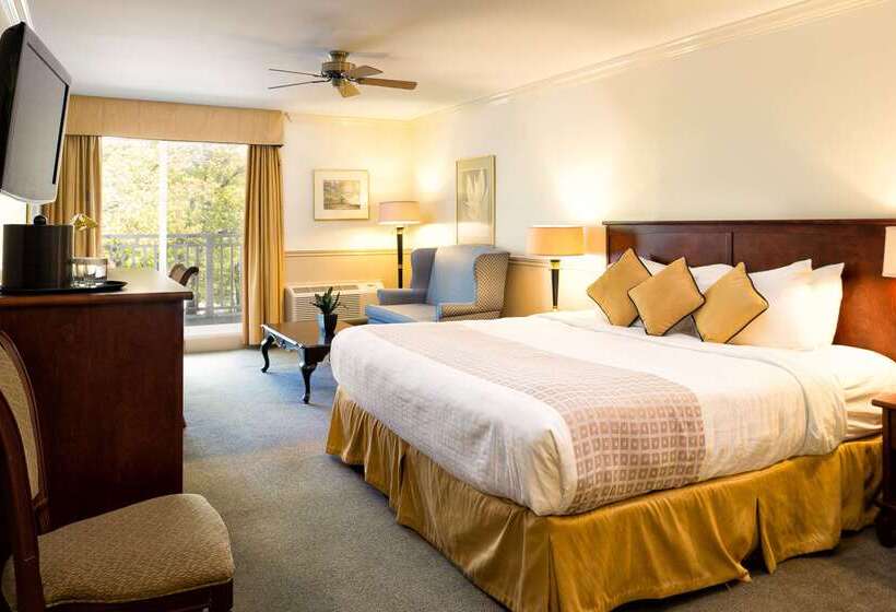 Inn On The Lake, Ascend Hotel Collection