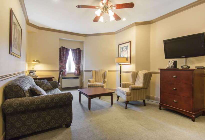 Inn On The Lake, Ascend Hotel Collection