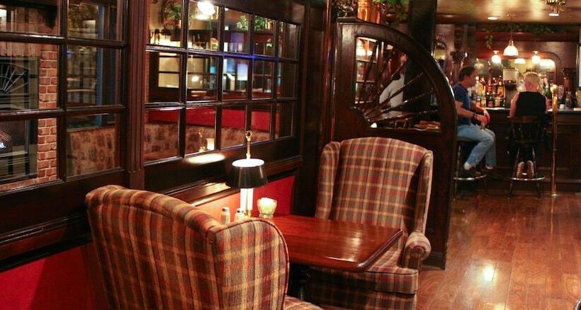 Inn On The Lake, Ascend Hotel Collection