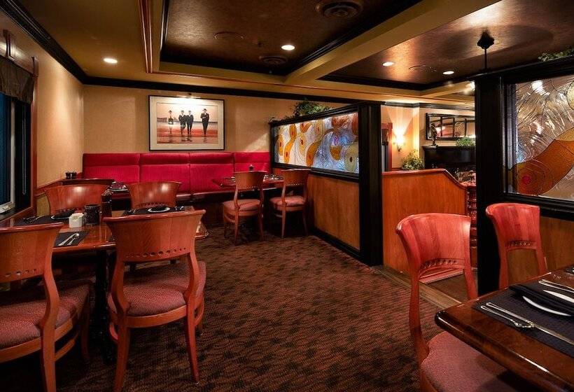 Inn On The Lake, Ascend Hotel Collection