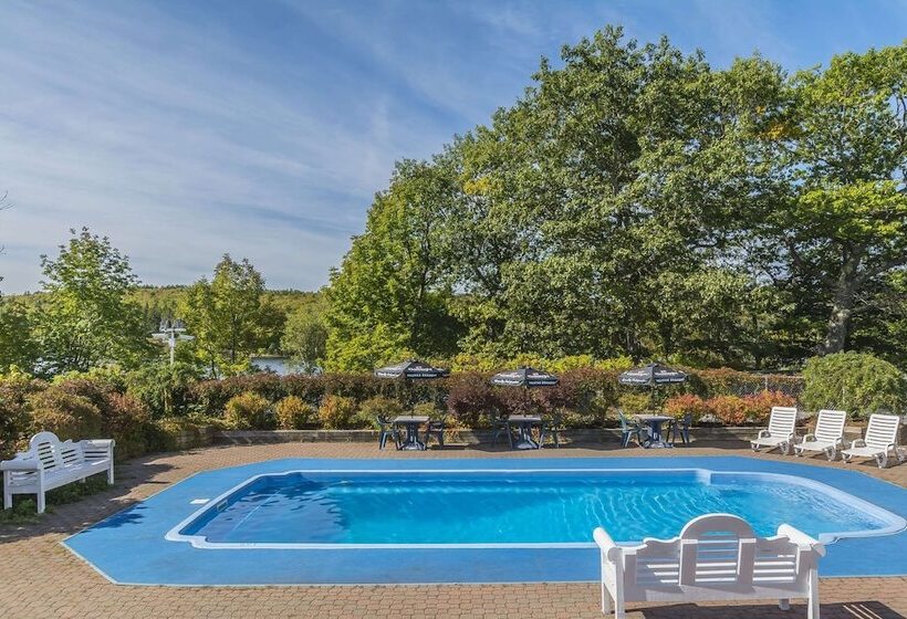 Inn On The Lake, Ascend Hotel Collection