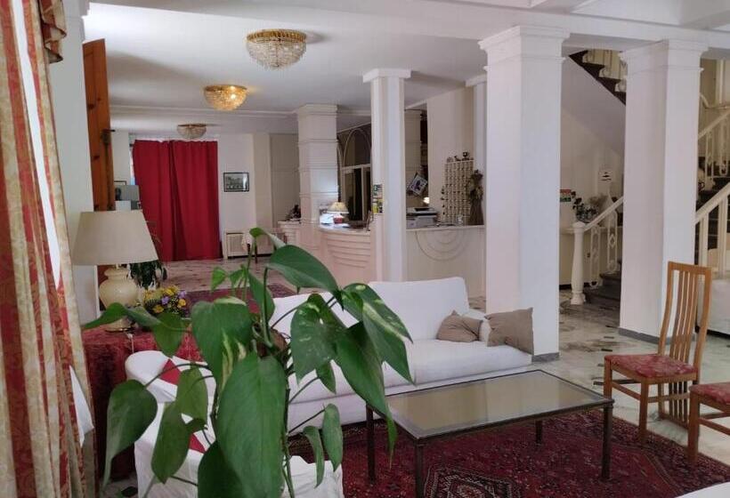 Отель Internazionale