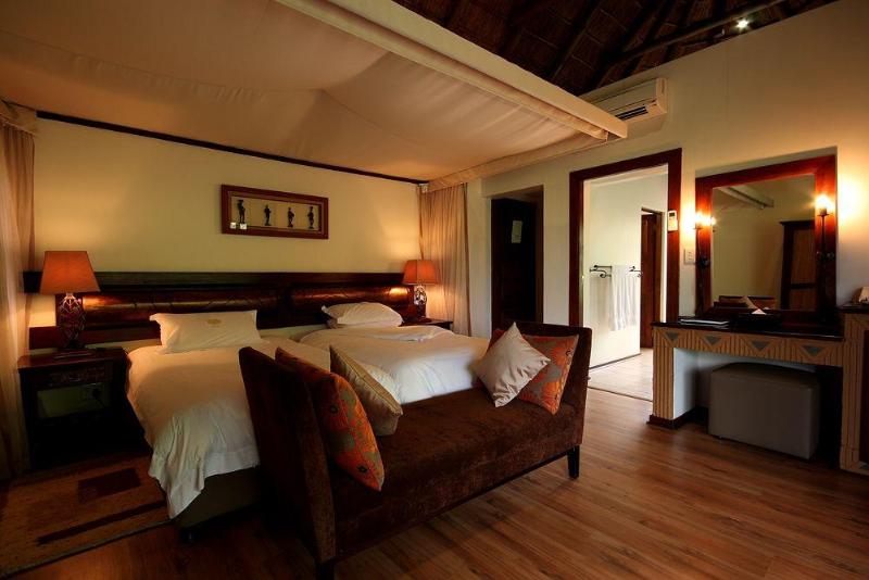 Отель Ivory Tree Game Lodge