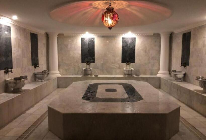 Отель Jasmine Court