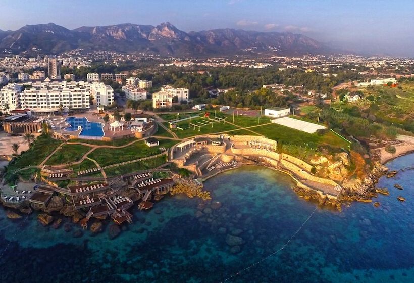 Отель Jasmine Court