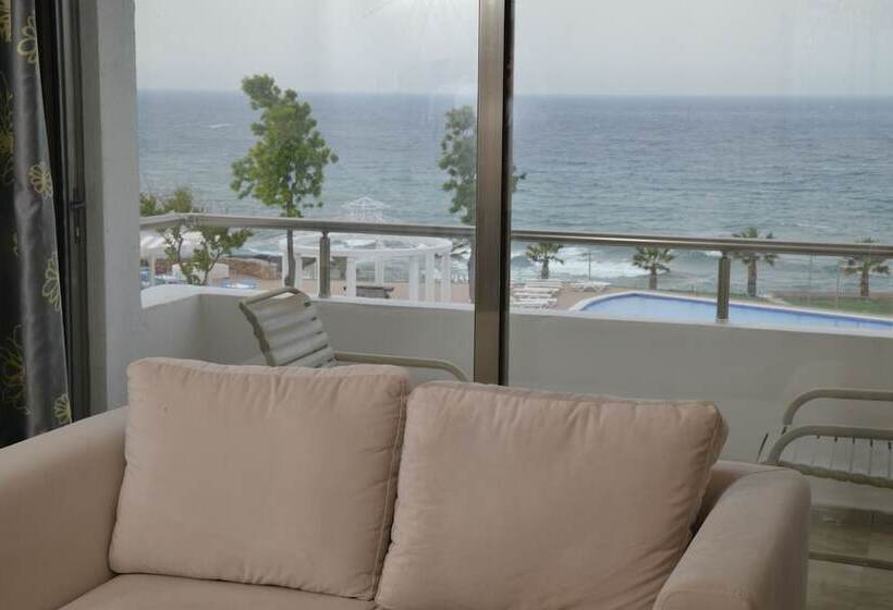 Отель Jasmine Court