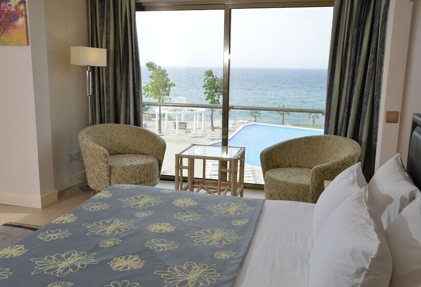 Отель Jasmine Court