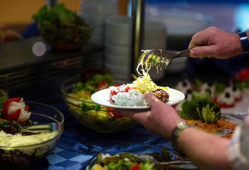 호텔 Koral Parking