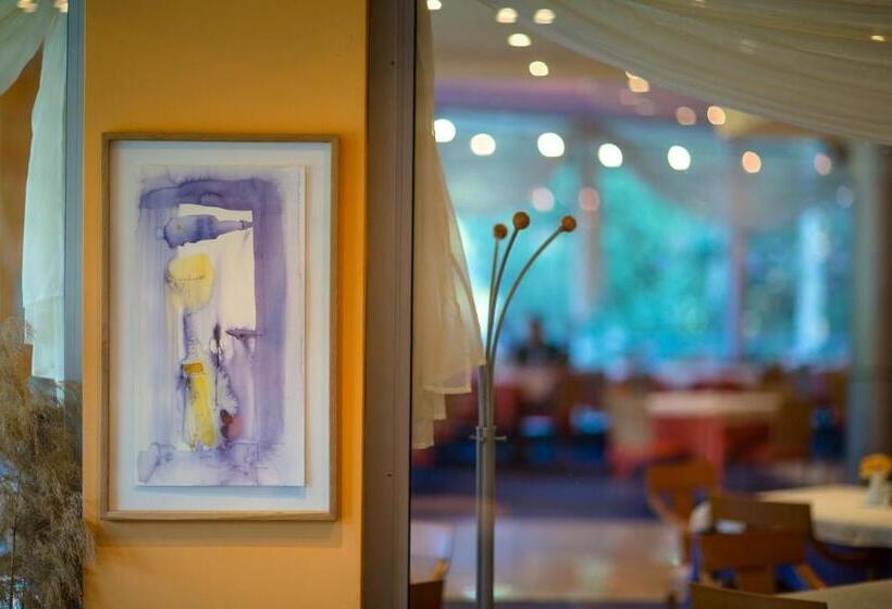 호텔 Koral Parking