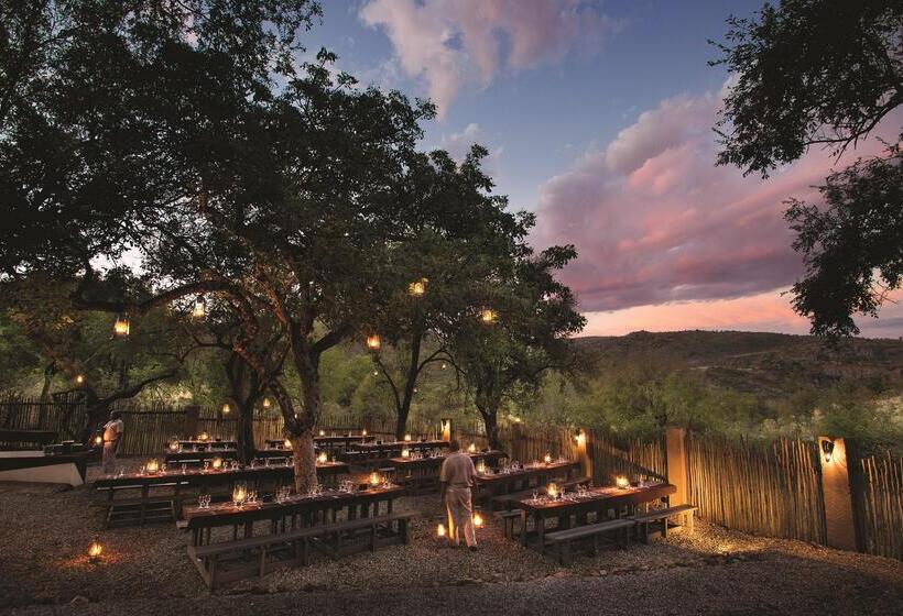 Отель Kwa Maritane Bush Lodge