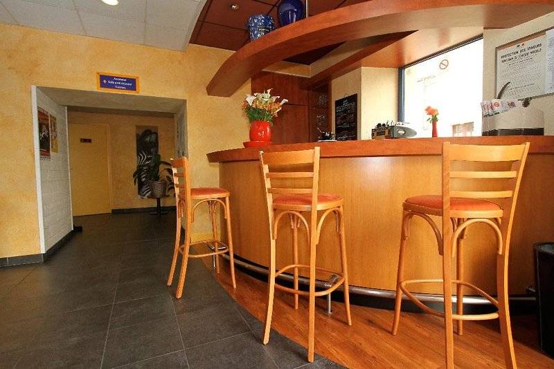 Kyriad Hotel Lamballe