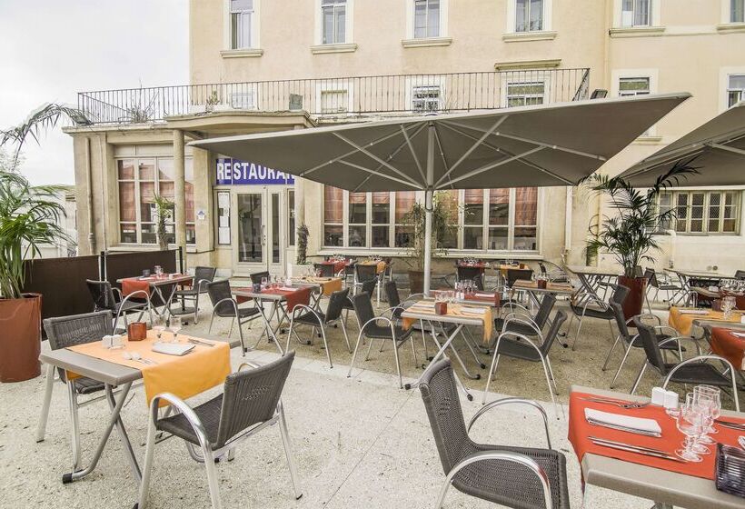 Kyriad Orange Centre Ville 3 Stars   Hotel Restaurant   La Galerie D Art Des Princes   Provence Alpe