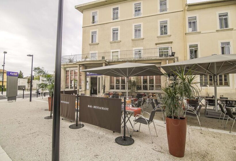 Kyriad Orange Centre Ville 3 Stars   Hotel Restaurant   La Galerie D Art Des Princes   Provence Alpe