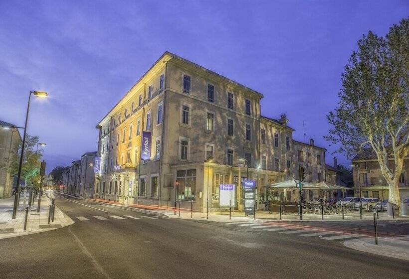 Kyriad Orange Centre Ville 3 Stars   Hotel Restaurant   La Galerie D Art Des Princes   Provence Alpe