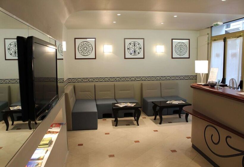 Kyriad Hotel Xiii Italie Gobelins