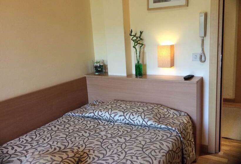 בית מלון כפרי La Selva