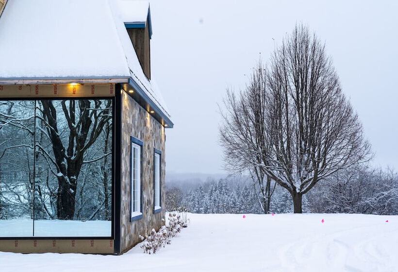 Отель Le Baluchon Ecovillegiature