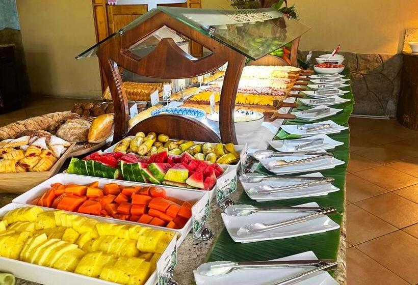 فندق Los Lagos Spa & Thermal Resort Experience