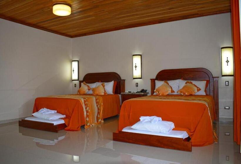 فندق Los Lagos Spa & Thermal Resort Experience