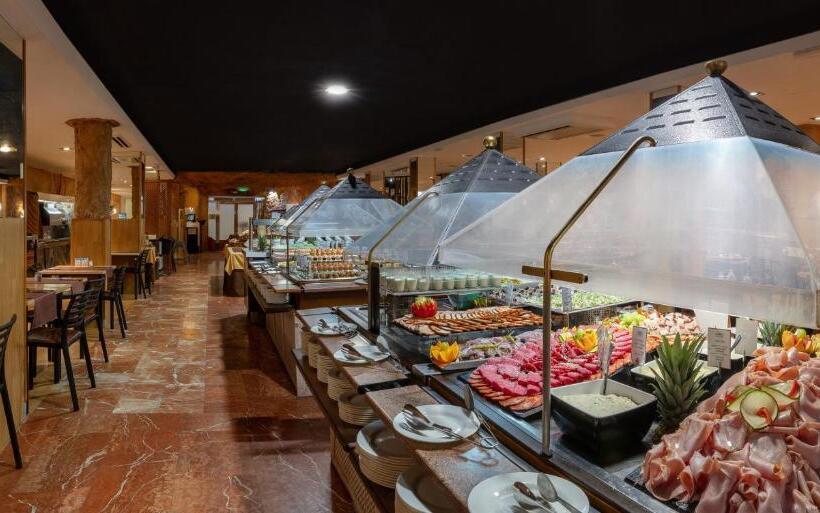 בית מלון כפרי Magic Aqua Rock Gardens