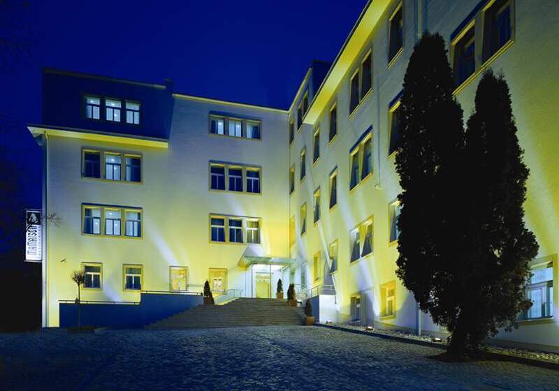 هتل Mamaison Residence Sulekova Bratislava