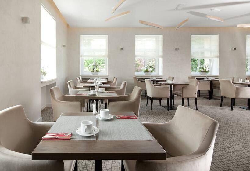 هتل Mamaison Residence Sulekova Bratislava