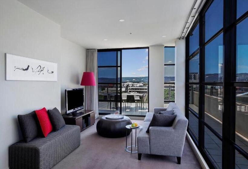 בית מלון כפרי Mantra Hindmarsh Square