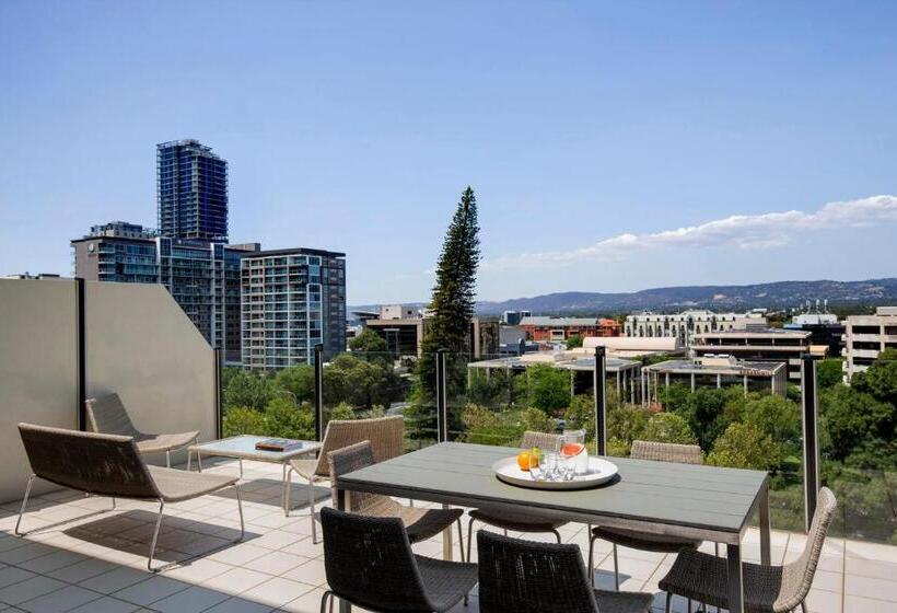 בית מלון כפרי Mantra Hindmarsh Square