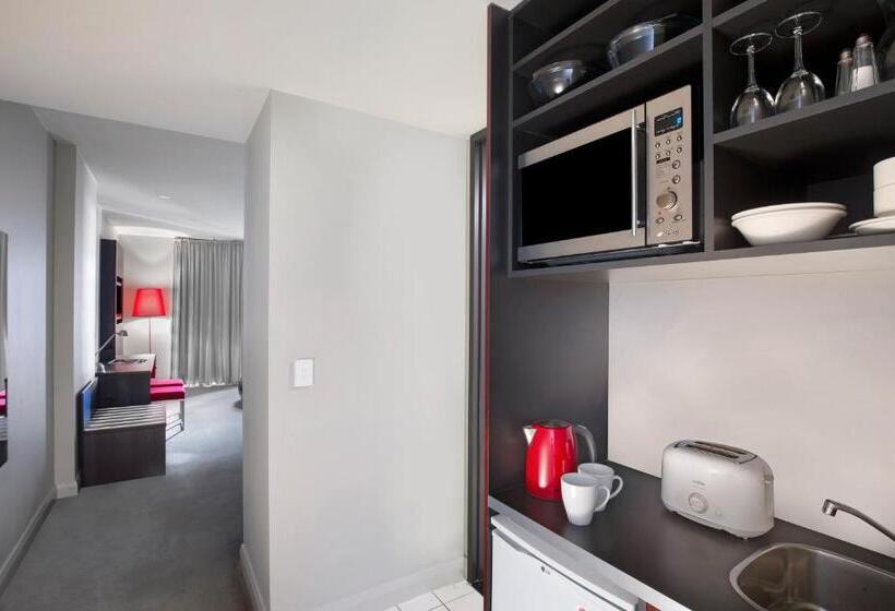 בית מלון כפרי Mantra Hindmarsh Square