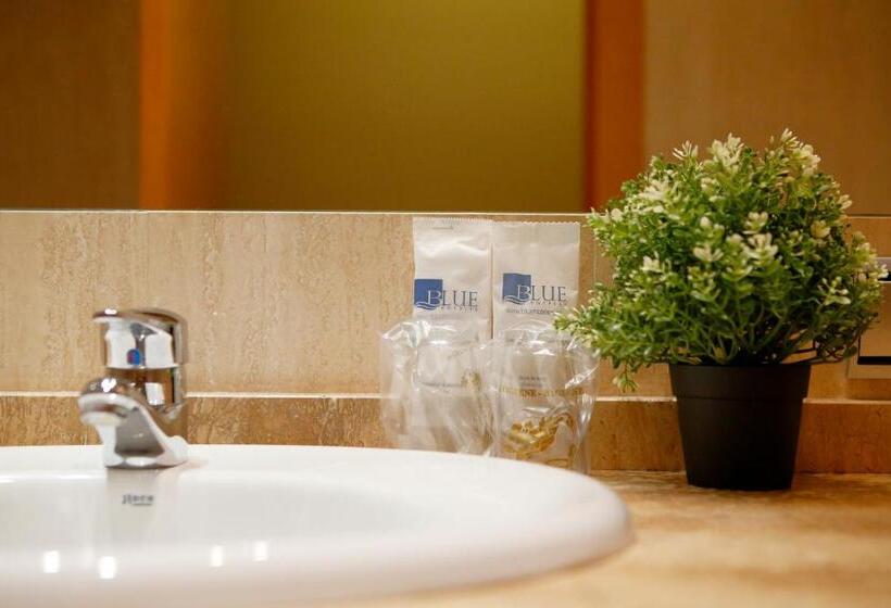 Marqués, Blue Hoteles