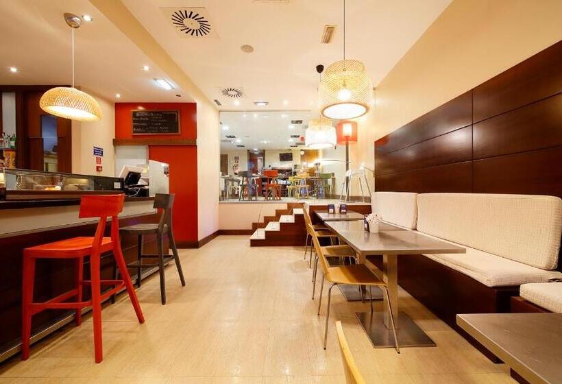 Marqués, Blue Hoteles