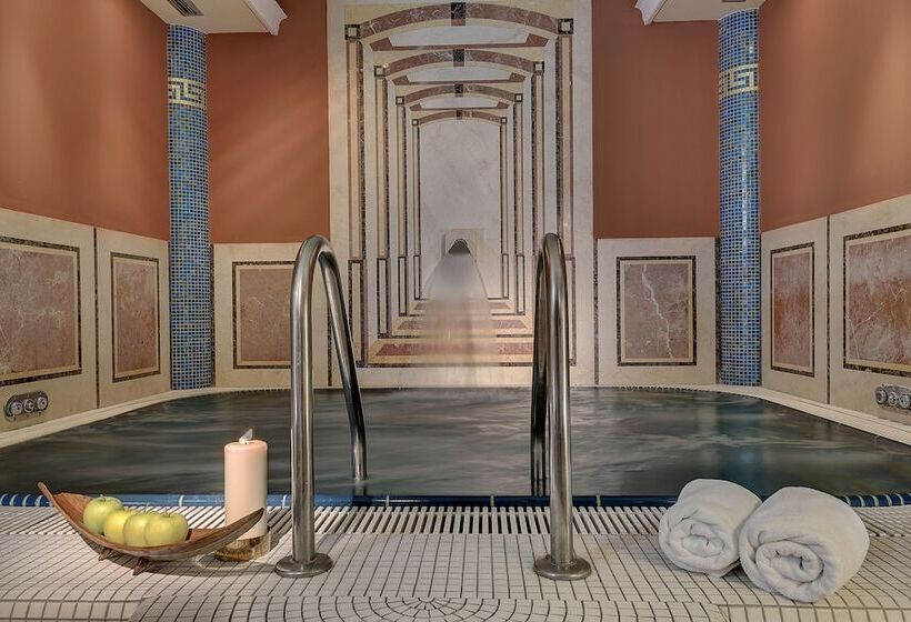 هتل Marrol S Boutique