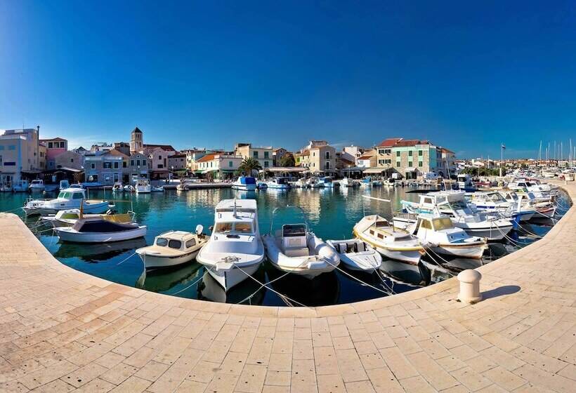 فندق Matilde Beach Resort