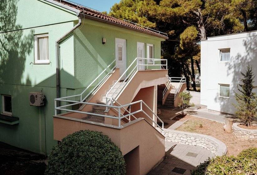 فندق Matilde Beach Resort