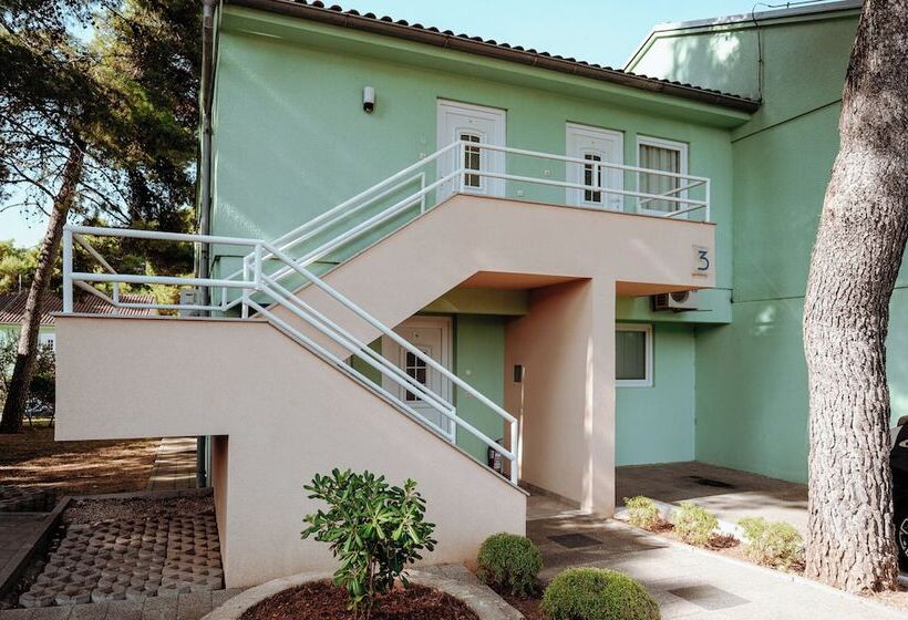 ホテル Matilde Beach Resort