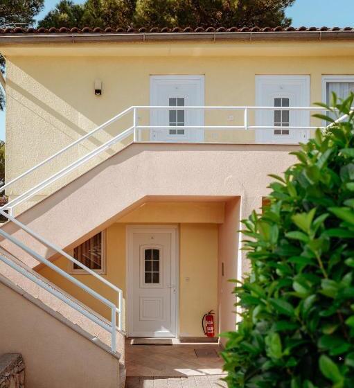 ホテル Matilde Beach Resort