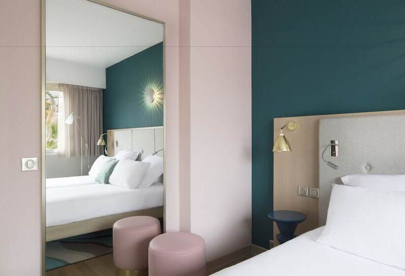 호텔 Mercure Villeneuve Loubet Plage