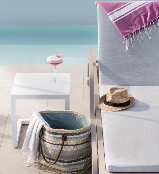 호텔 Mercure Villeneuve Loubet Plage